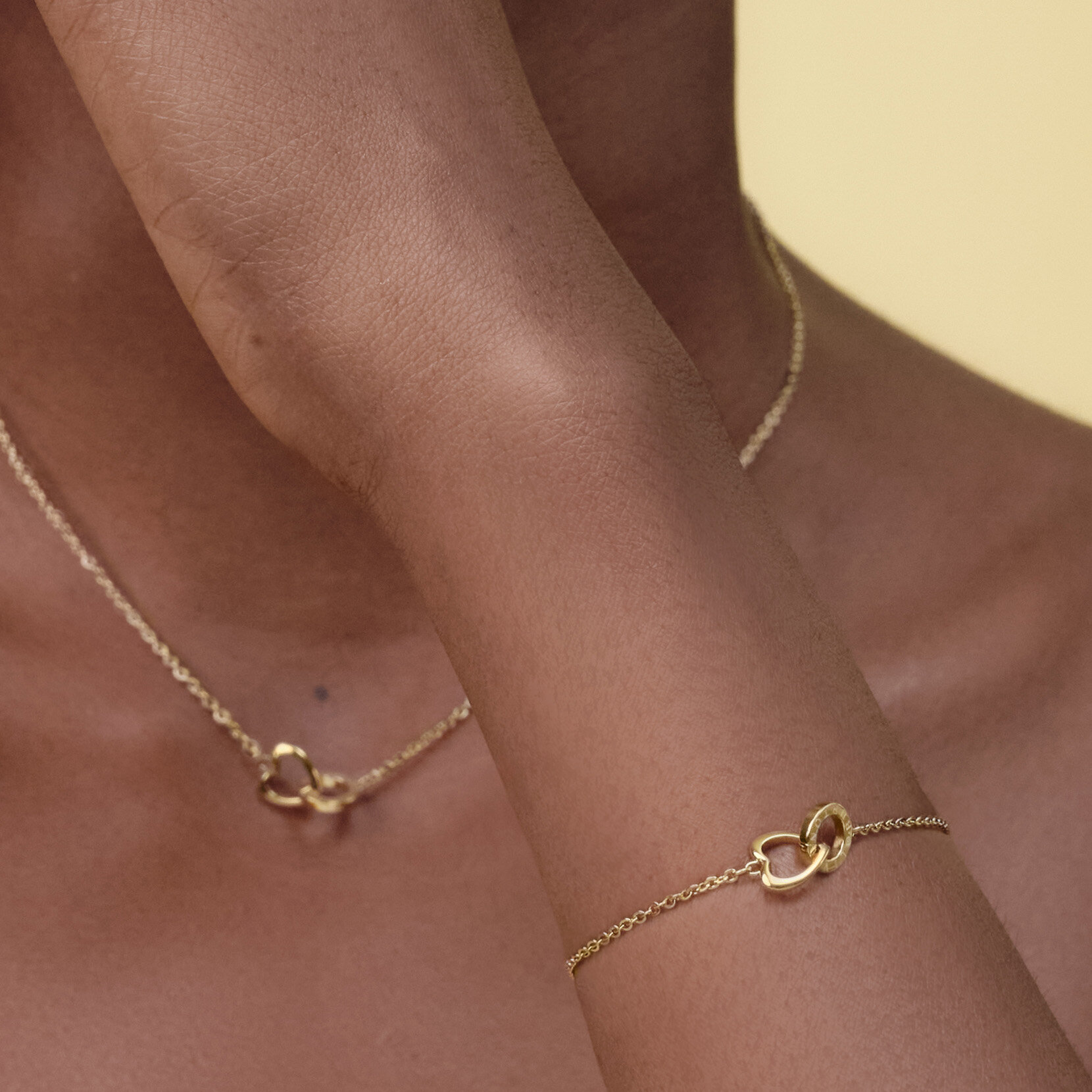 Kindred Interlink Heart Gold Plated Bracelet