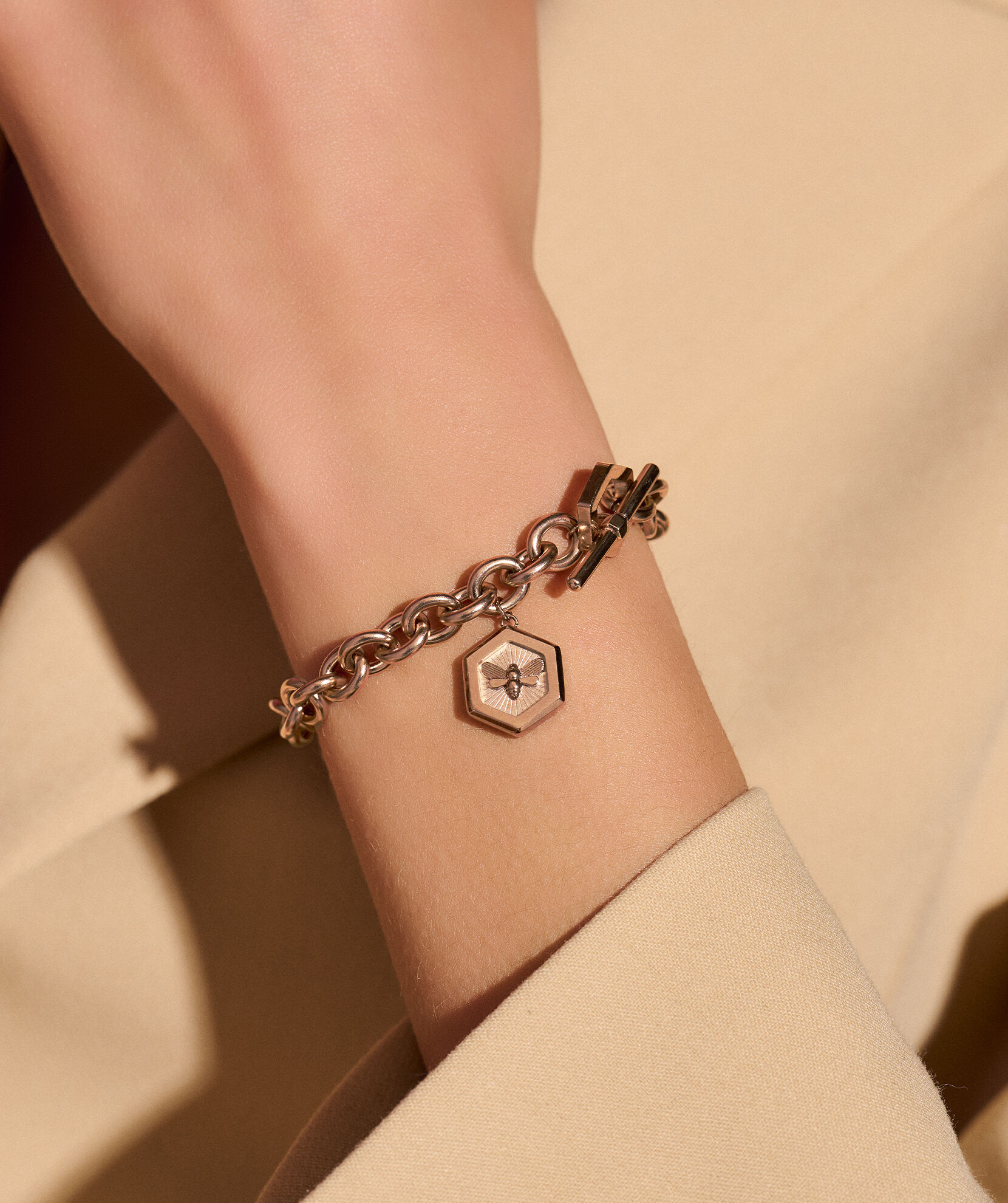 Olivia burton bee bracelet gold best sale