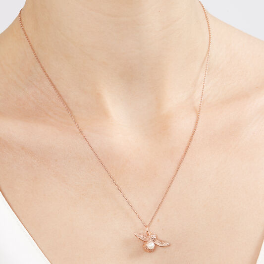 Pearl Bee Pendant Rose Gold Necklace