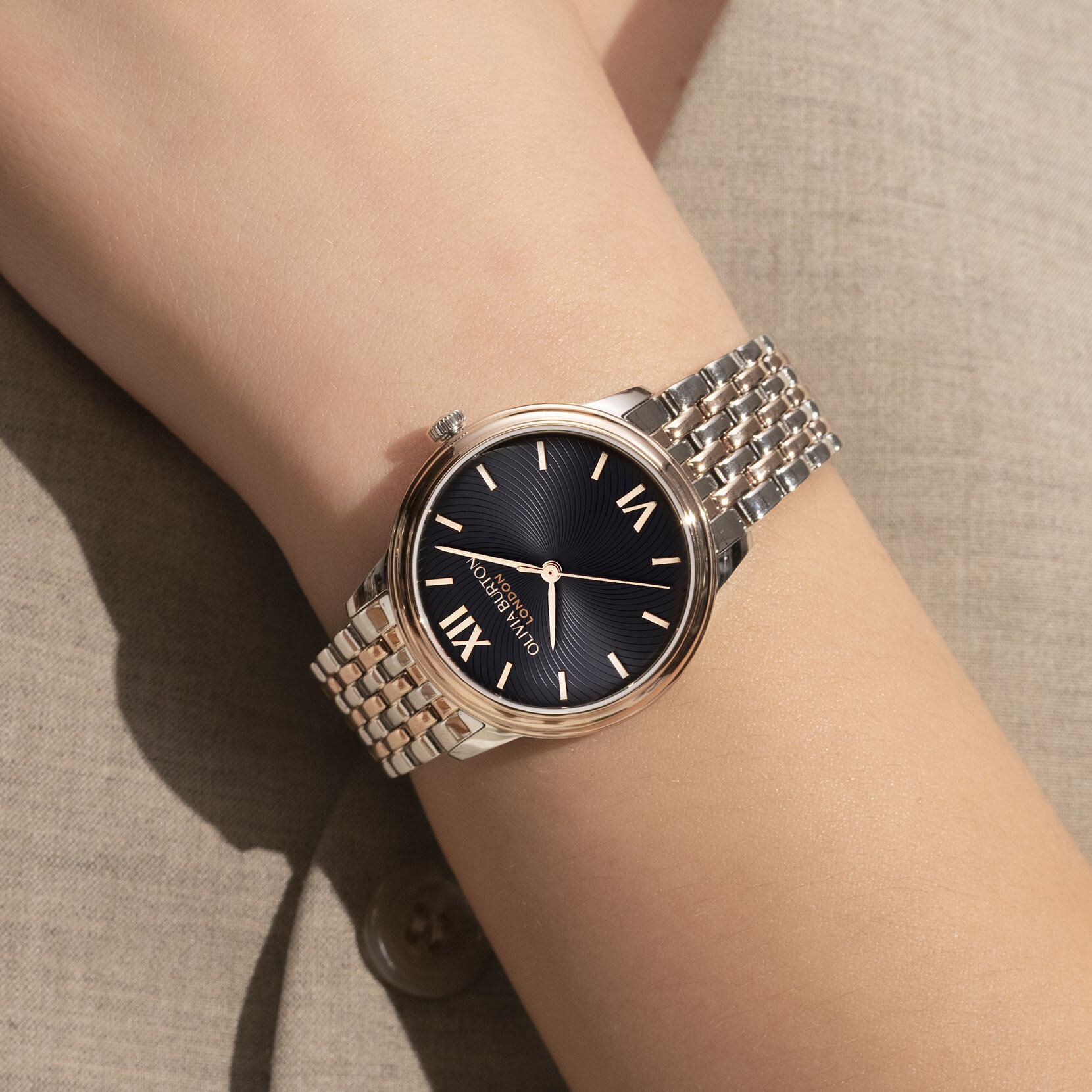 Montre Swirl Noir & Bracelet Bicolore 32mm