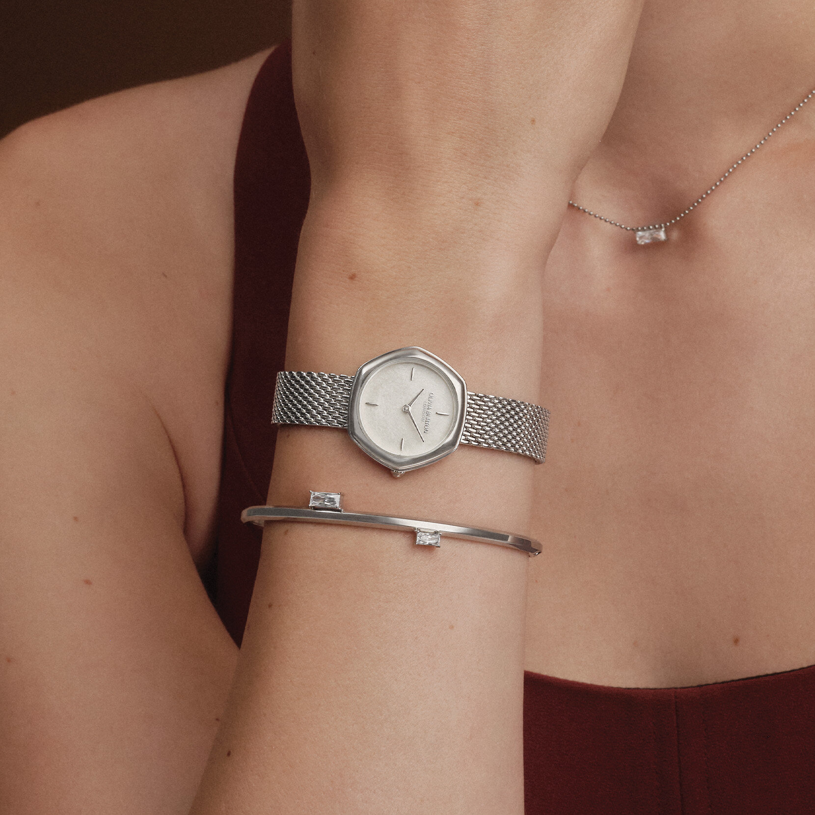 28mm Charing Silver Mesh Watch