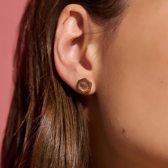 Minima Bee Carnation Gold Stud Earrings