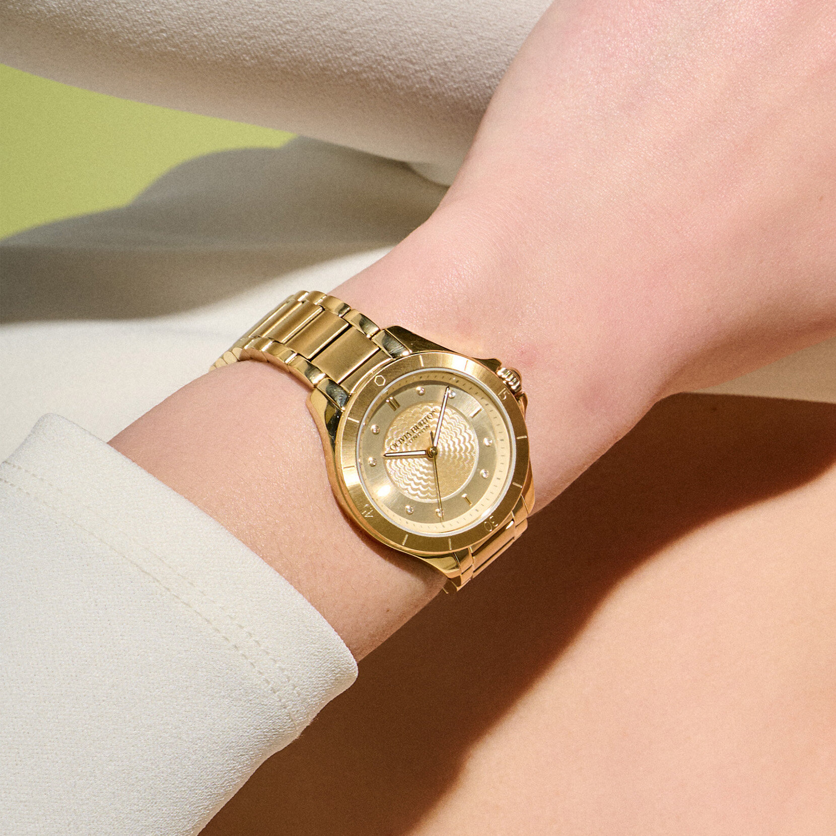Montre guillochée Champagne et Or 36 mm