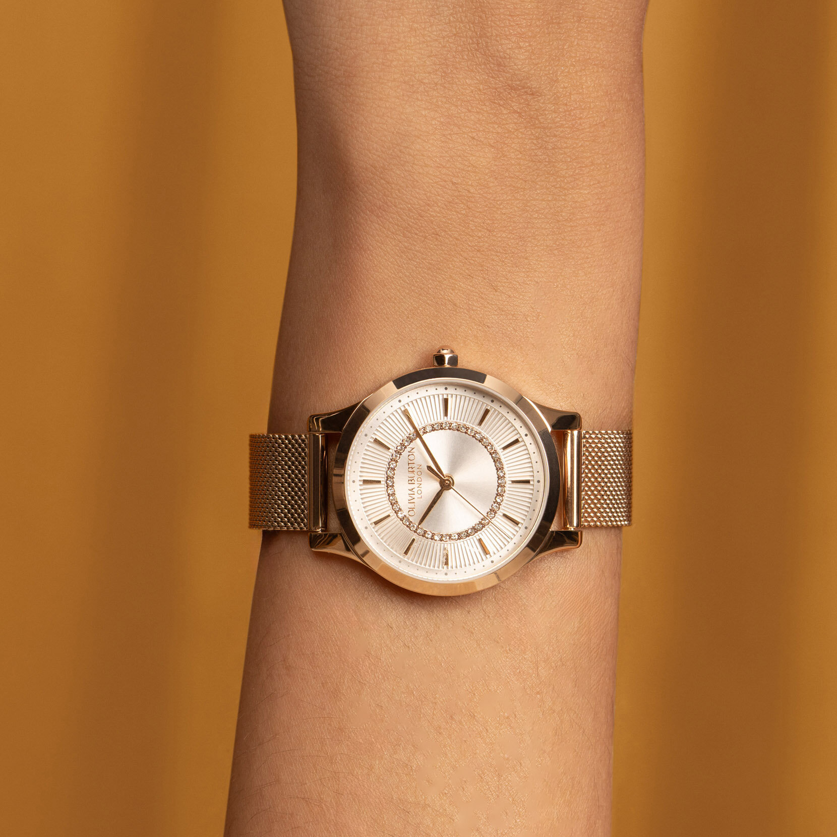 30mm Wonderlust White & Rose Gold Mesh Watch