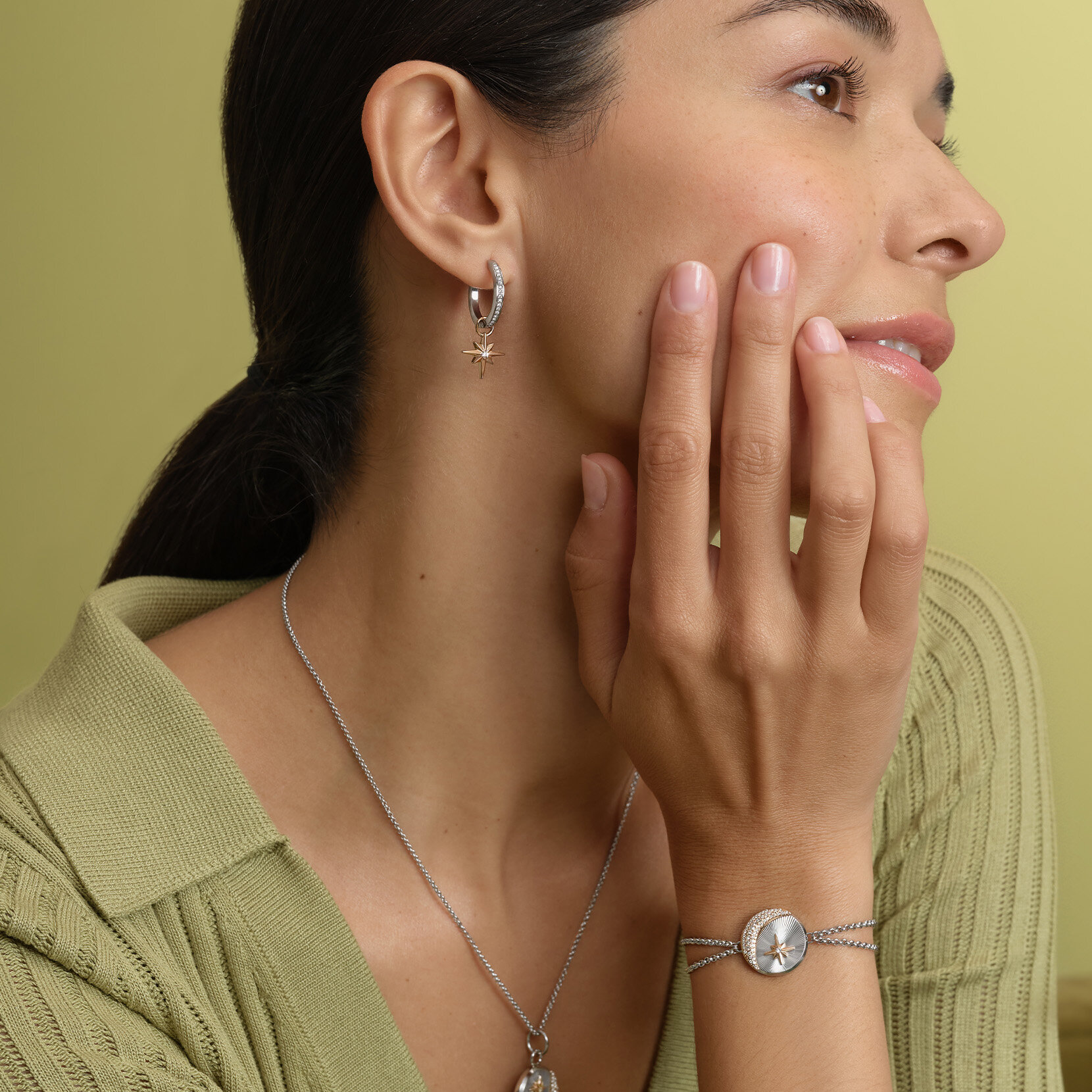 Boucles d'Oreilles Huggie Celestial Star and Moon Argent