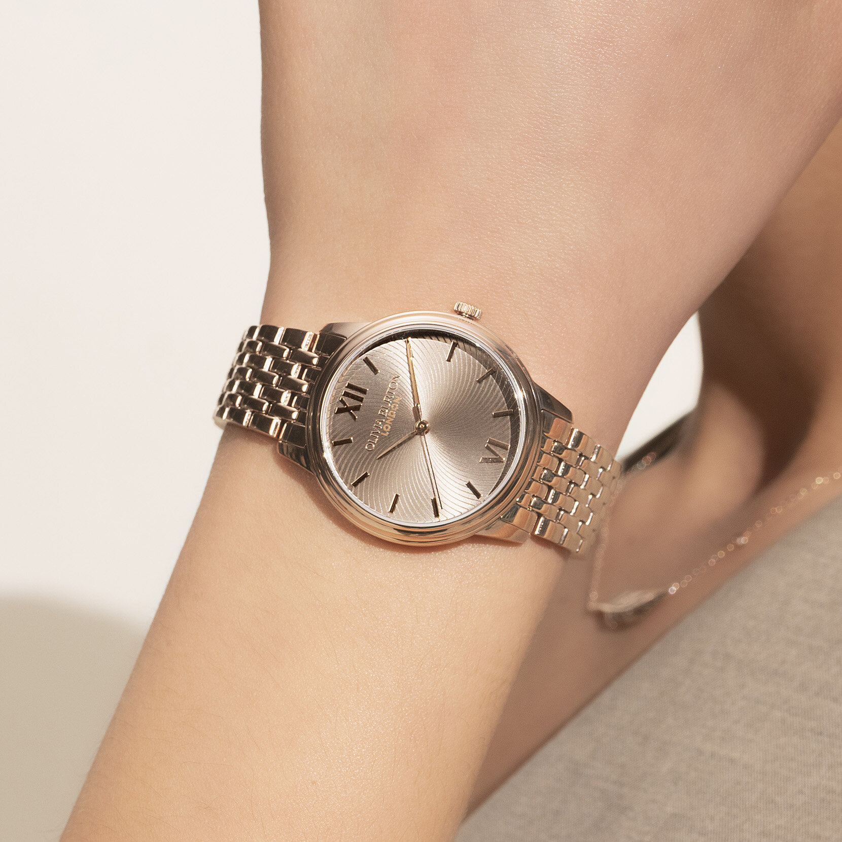 32mm Swirl Mushroom & Rose Gold Bracelet Watch