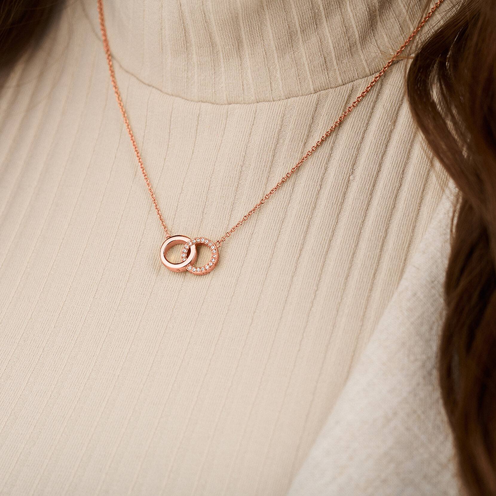 Rose Gold Interlink Necklace
