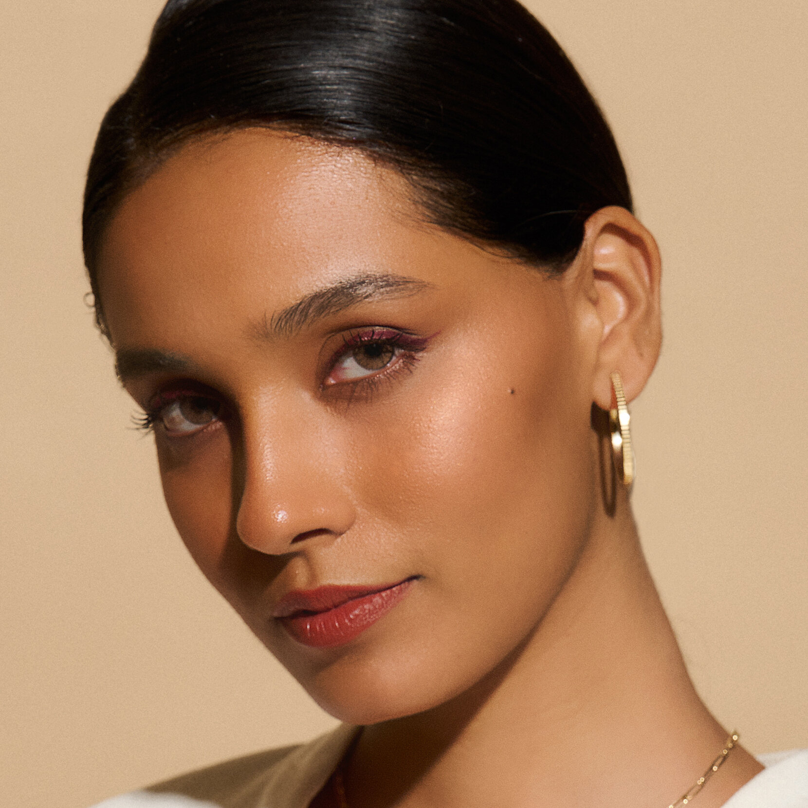 Boucles d'oreille or linéaires