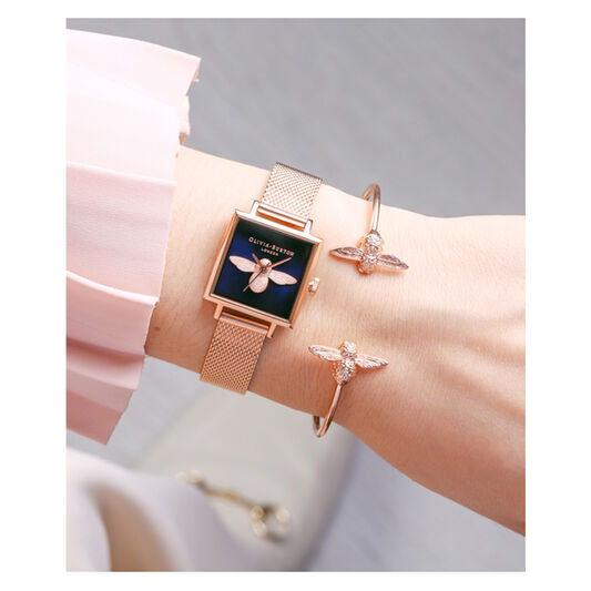 3D Bee Open Rose Gold Bangle