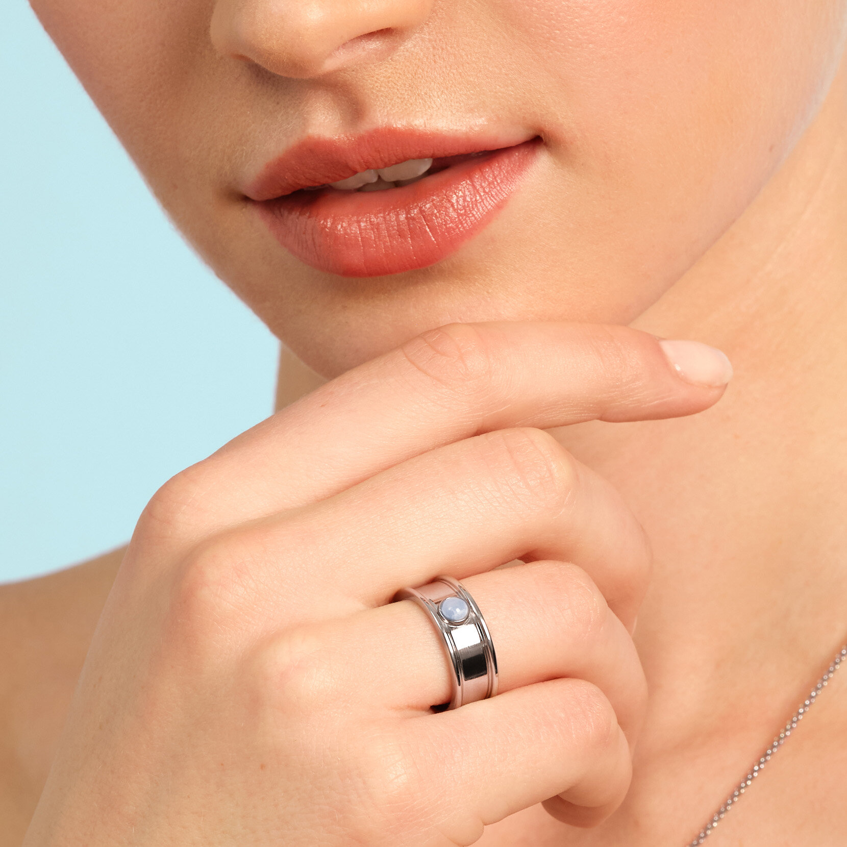Bague L Pierre Précieuse Agate Violet Cabochon Argent