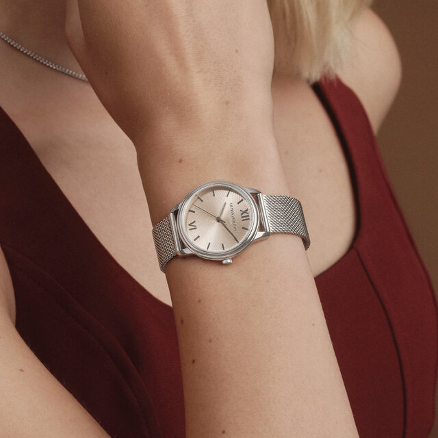 32mm Swirl Trench Coat & Silver Mesh Watch