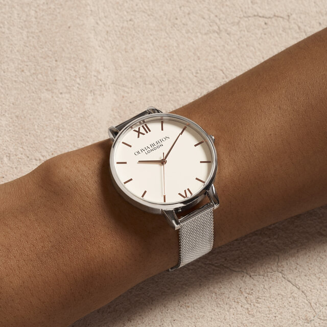Montre 38 mm en maille Blanche et Argentée