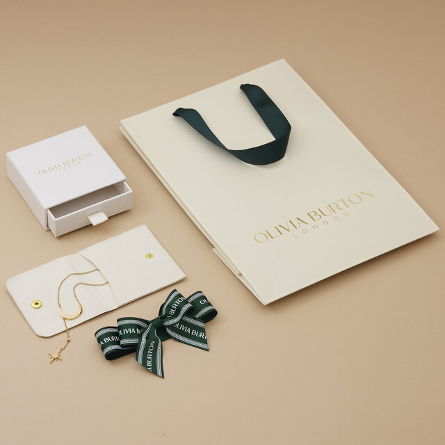White Gift Wrap Set