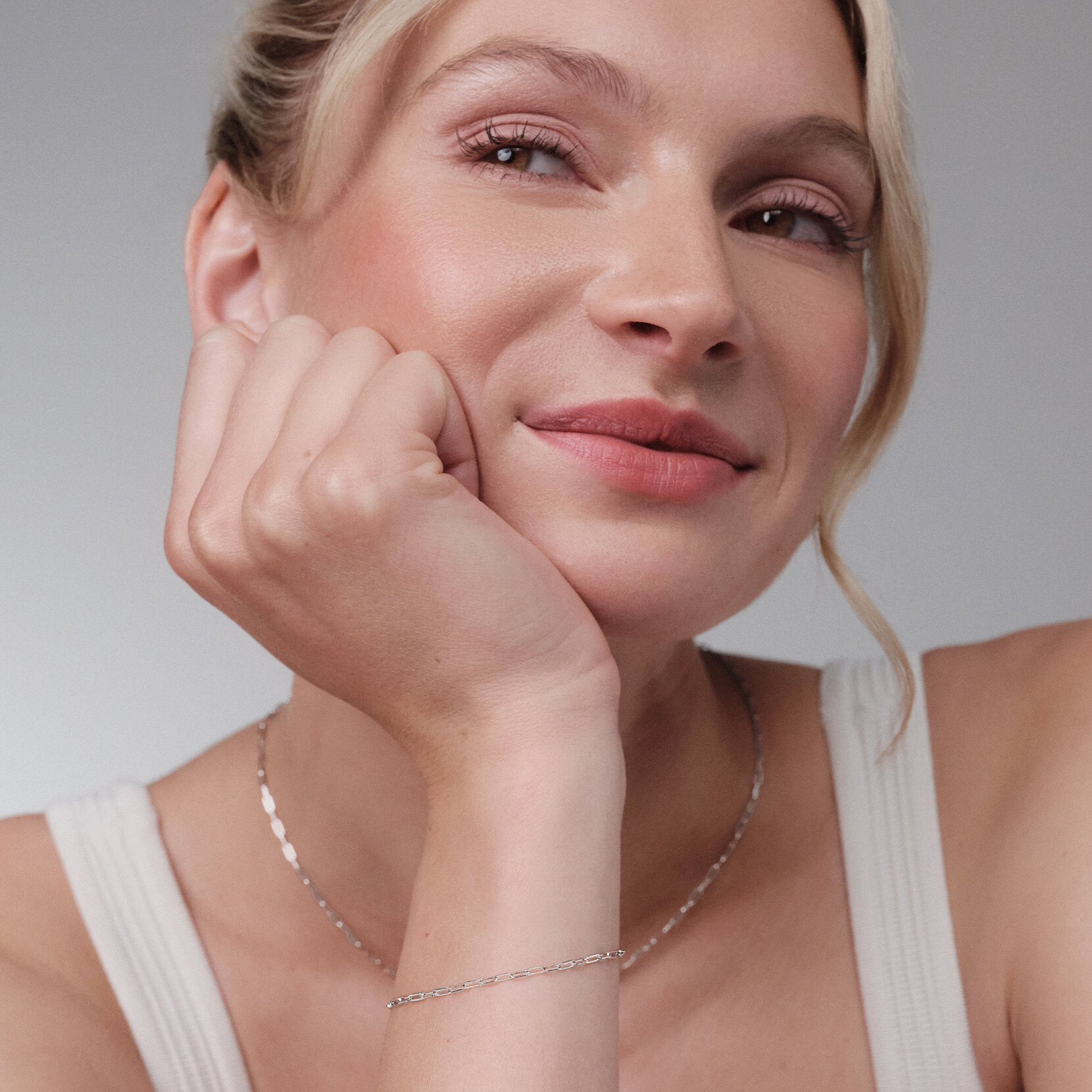 Mini Paperclip Silver Tone Chain Bracelet