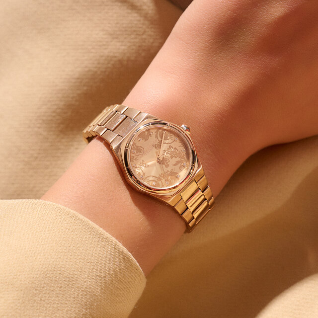 28mm Mini Hexa Carnation Gold Bracelet Watch