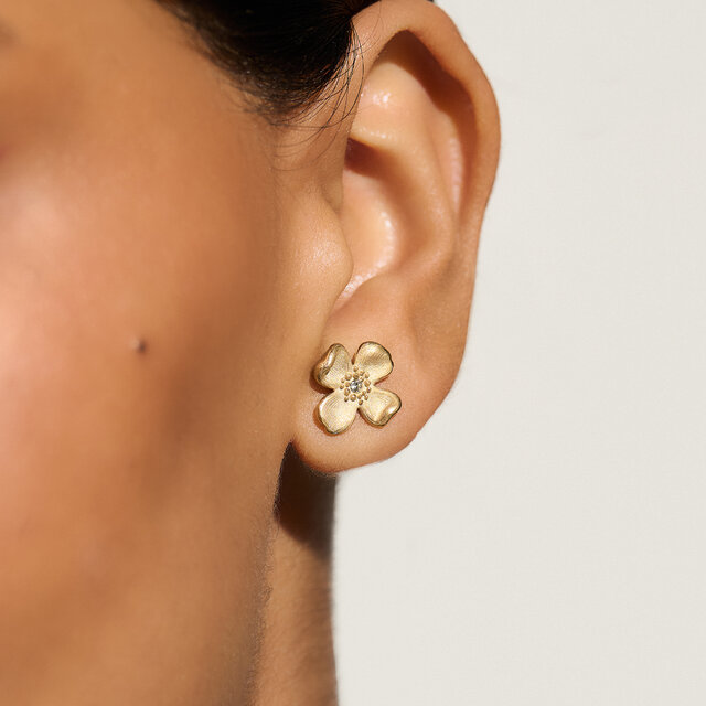 Dogwood Flower Gold Stud Earrings