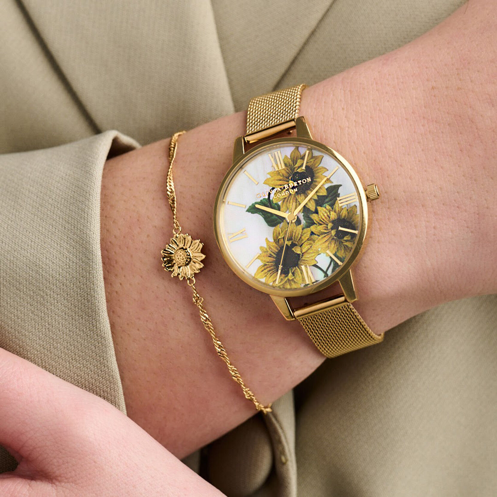 Sunflower 34mm White & Gold Mesh Watch & Sunflower Bracelet Gift Set