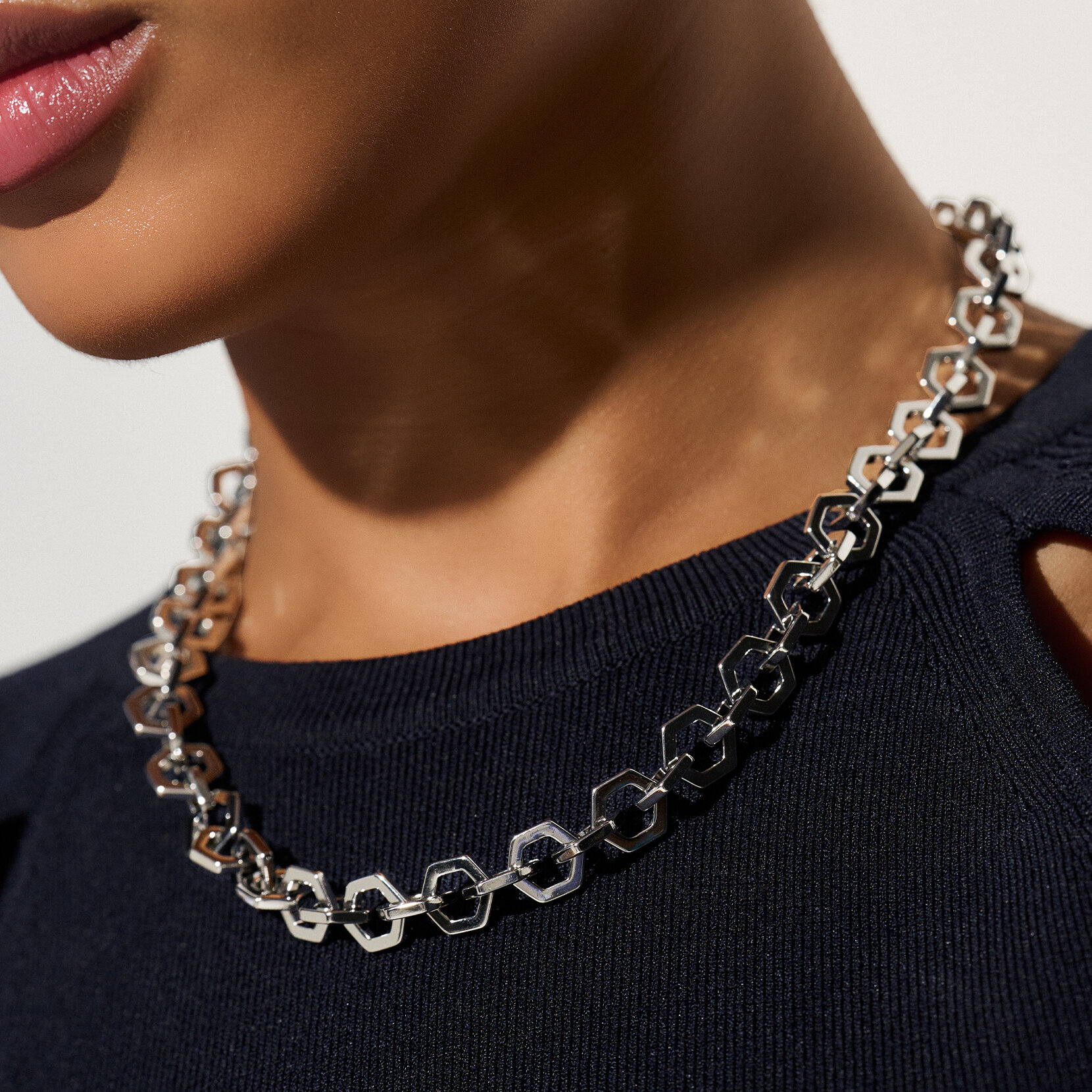 Signature Honeycomb Silver Link Necklace | Olivia Burton London